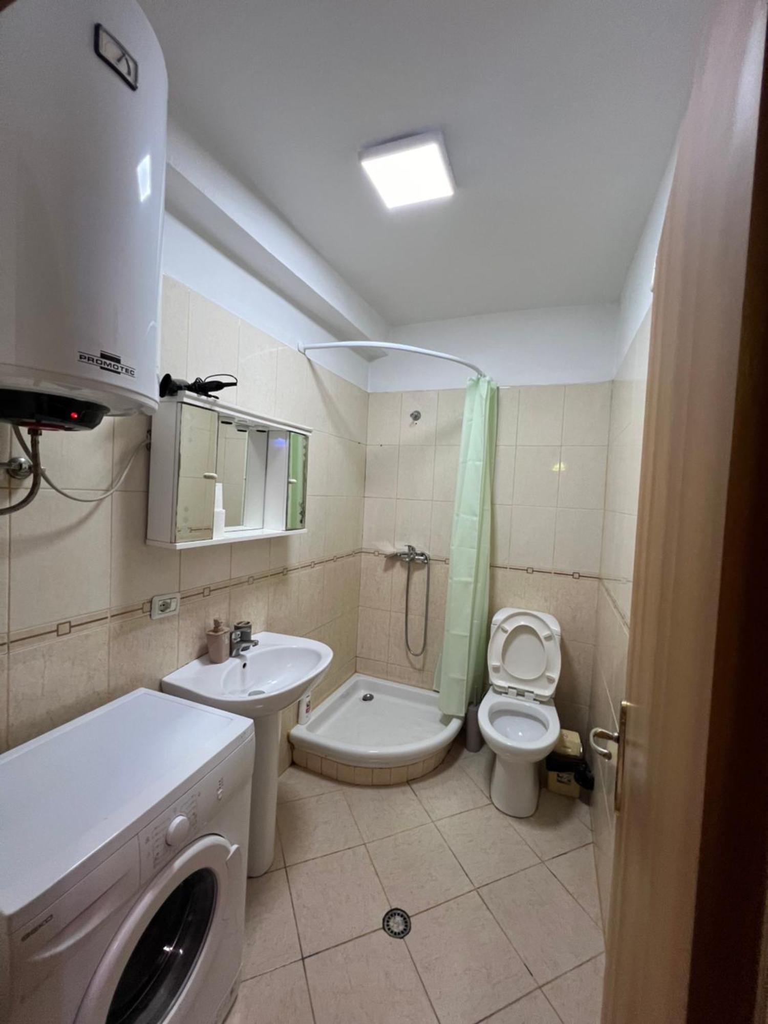 Condor Center Tirana Apartment Екстериор снимка